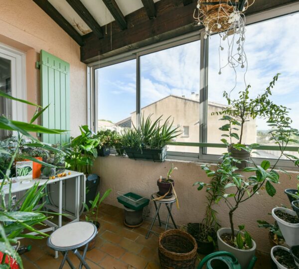 Appartement loué avec loggia à Uzès