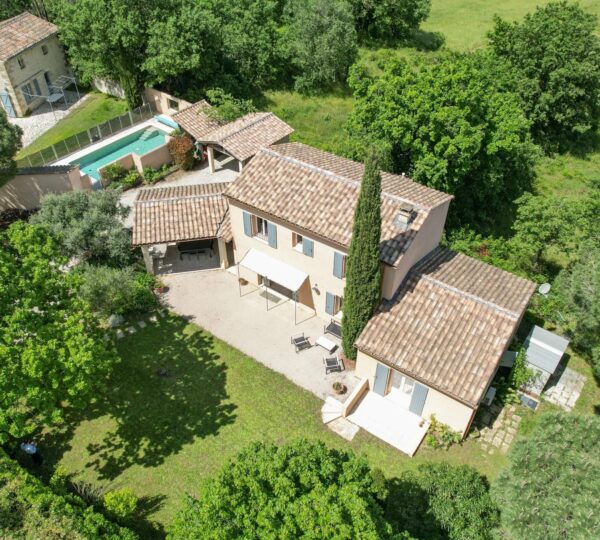 Maison méridionale avec Mazet d’invités à 12 km d’Uzès