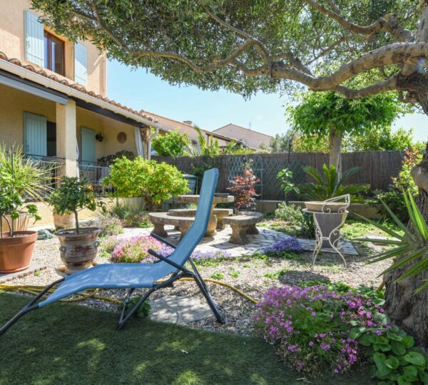 Maison proche centre-ville avec jardin et garage