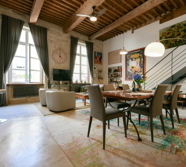 Uzès centre historique : Très bel appartement de 83 m²