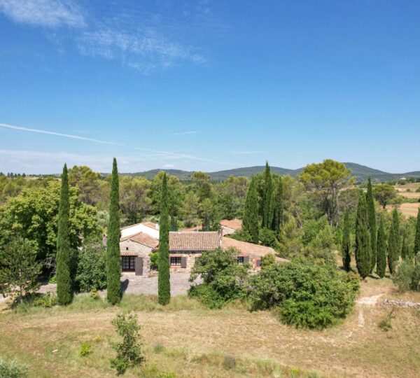 Stone property near Barjac