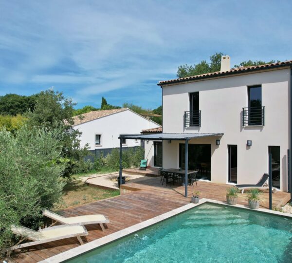 Aux portes d'Uzès : charmante villa