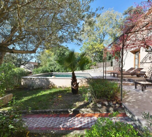 Maison de village avec piscine, vue panoramique...