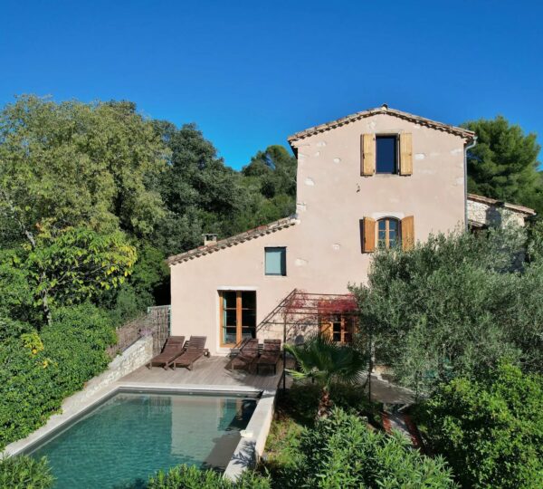 Maison de village avec piscine, vue panoramique...