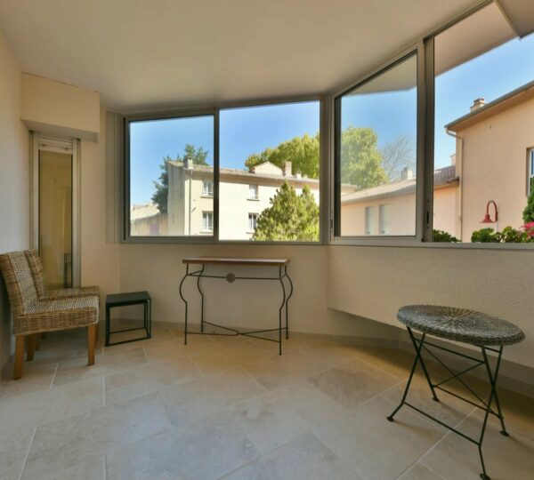 Appartement deux chambres proche centre ville