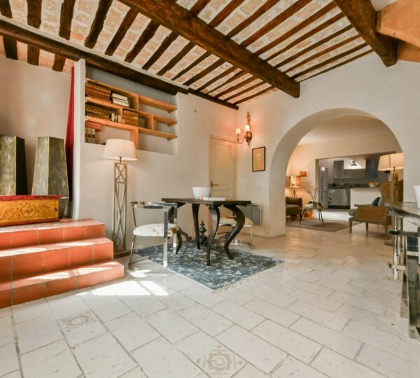 Maison de ville à Uzès