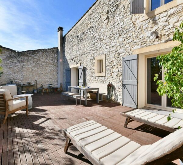Maison de Village avec Jardin - Proche Pont du Gard