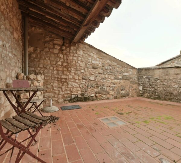 Charming Village House in Garrigues-Sainte-Eulalie