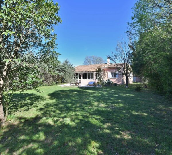 Villa à seulement 3km d'Uzès